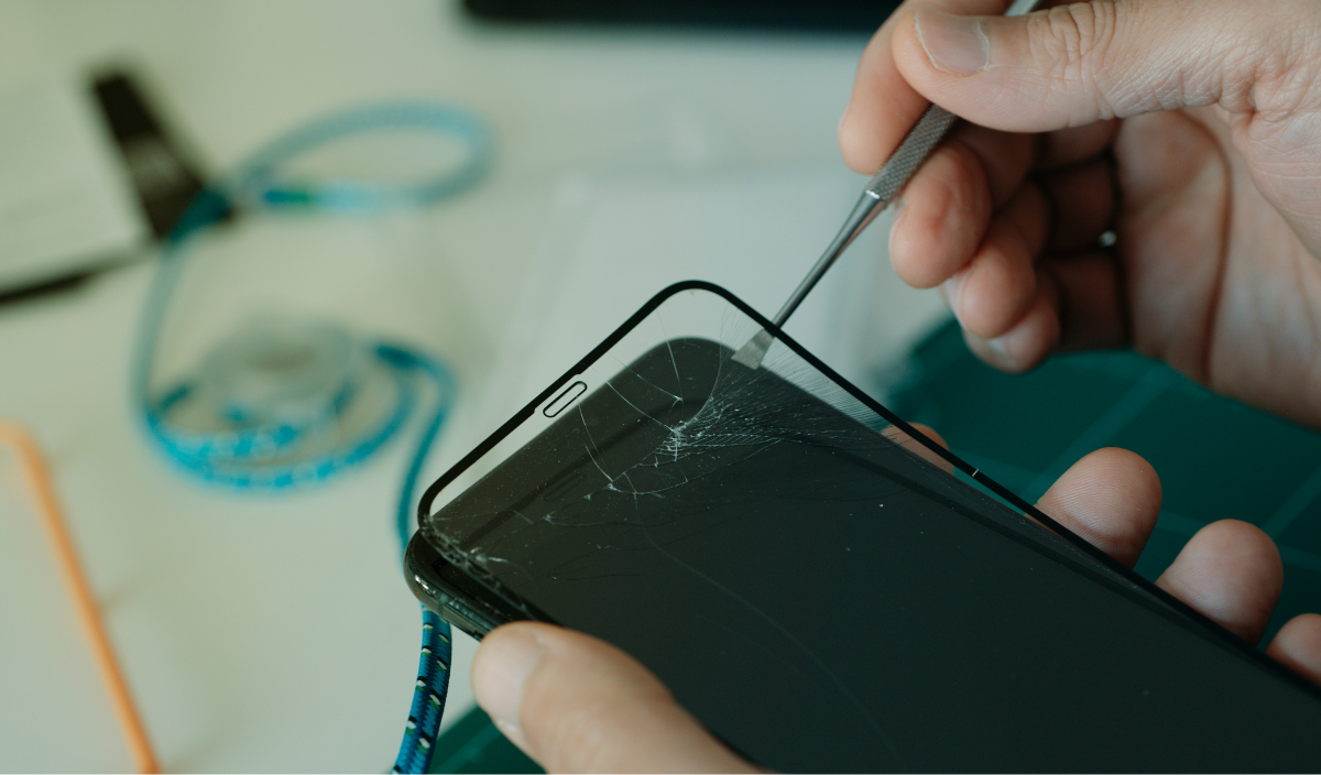 Why Professional Mobile Screen Repair Is Important