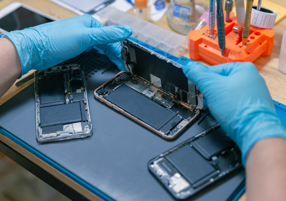 Mobile Water Damage Repair in International City Dubai