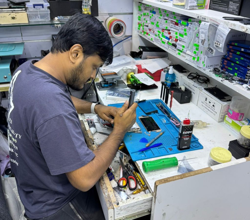 Mobile Phone Battery Repair